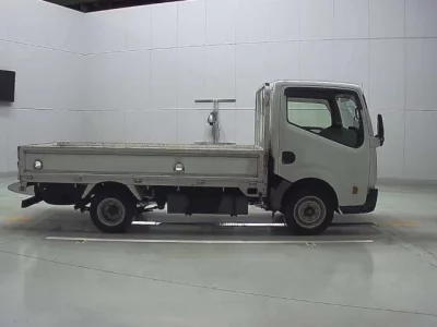 Nissan ATLAS