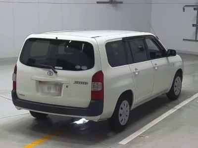 Toyota SUCCEED