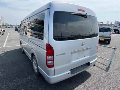 Toyota REGIUS ACE VAN