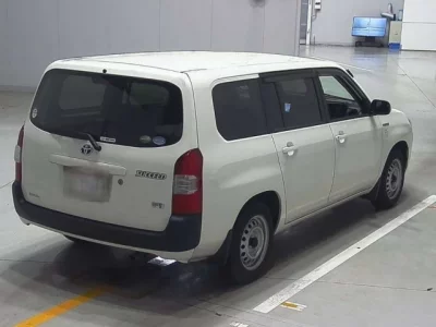 Toyota SUCCEED