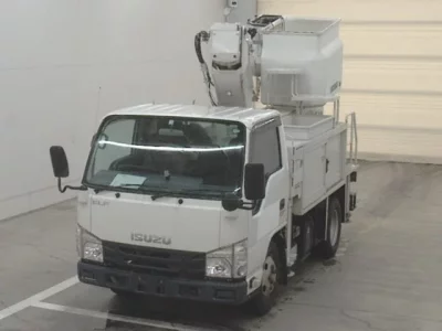 Isuzu ELF