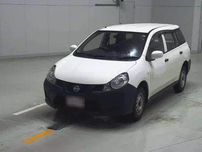 Nissan AD