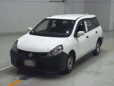 Nissan AD