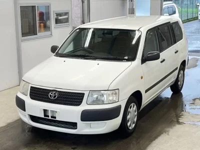 Toyota SUCCEED