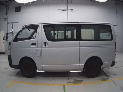 Toyota REGIUS ACE VAN