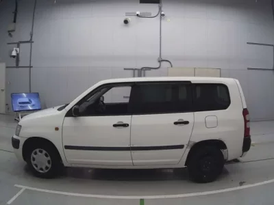 Toyota SUCCEED