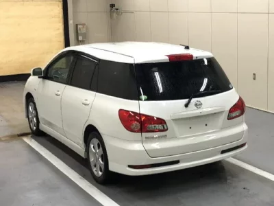 Nissan WINGROAD