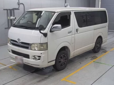 Toyota REGIUS ACE VAN