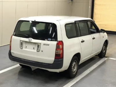 Toyota SUCCEED