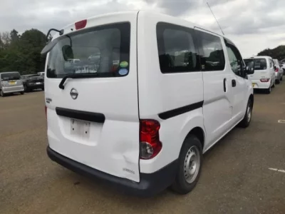 Nissan NV200