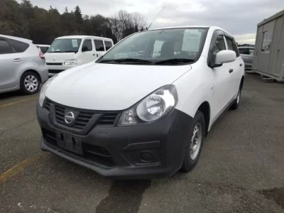 Nissan AD