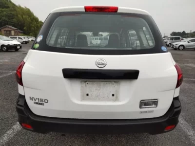 Nissan AD