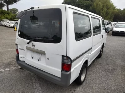Nissan VANETTE VAN