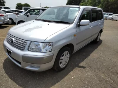 Toyota SUCCEED