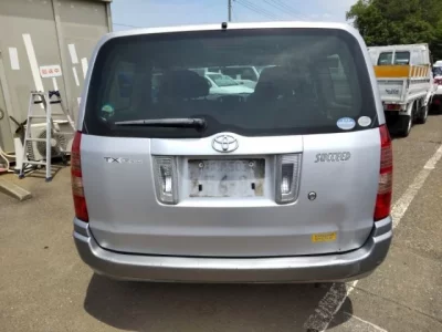 Toyota SUCCEED
