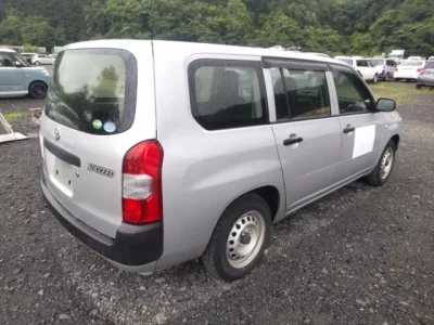 Toyota SUCCEED
