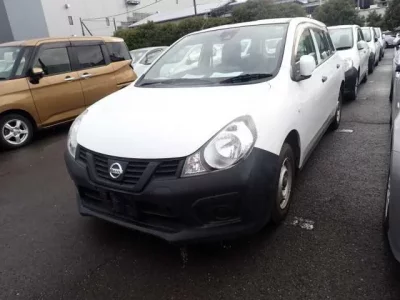 Nissan AD