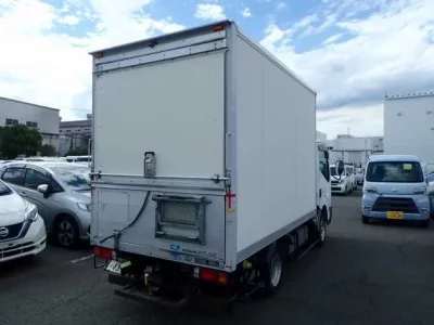 Nissan ATLAS