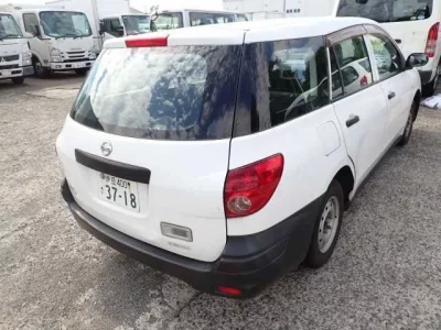 Nissan AD