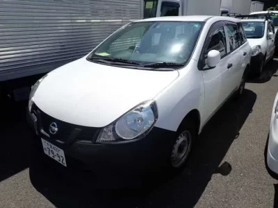 Nissan AD