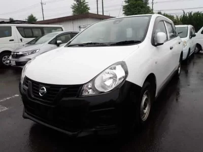 Nissan AD