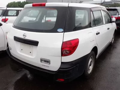 Nissan AD