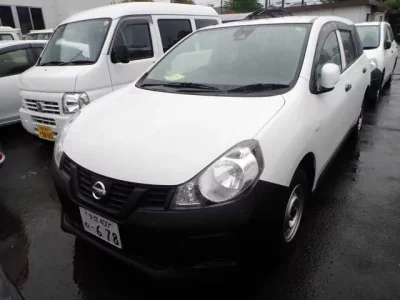 Nissan AD