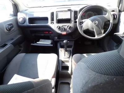 Nissan AD
