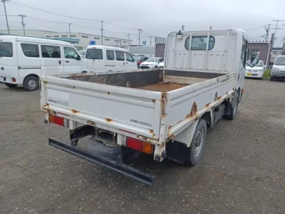 Nissan ATLAS