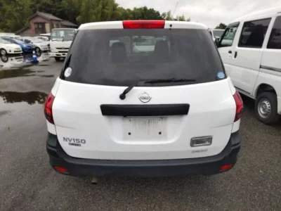 Nissan AD
