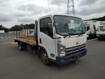 Nissan ATLAS