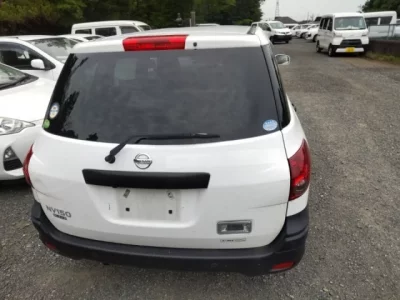 Nissan AD