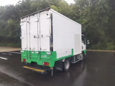 Isuzu ELF