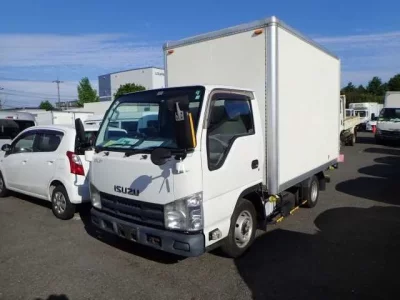 Isuzu ELF