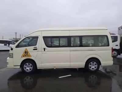 Toyota REGIUS ACE VAN