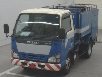 Isuzu ELF