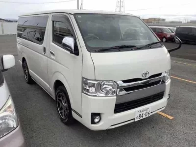 Toyota HIACE VAN