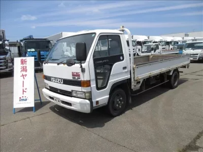 Isuzu ELF