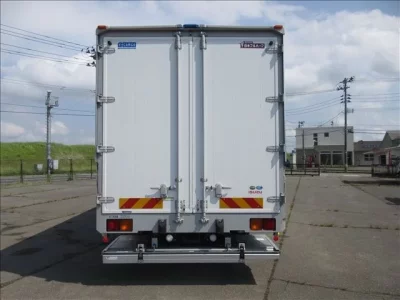Isuzu FORWARD