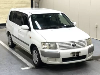 Toyota SUCCEED