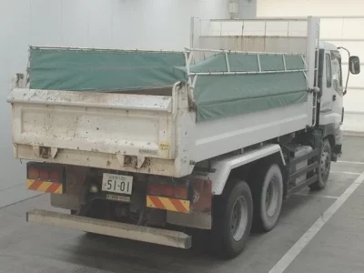 Isuzu TRUCK