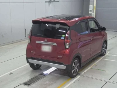 Mitsubishi EK X