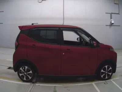 Mitsubishi EK X