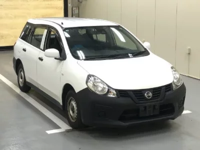 Nissan AD