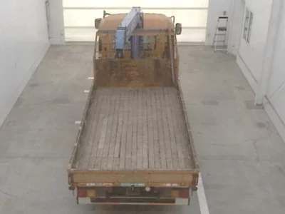 Isuzu FORWARD