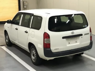 Toyota SUCCEED