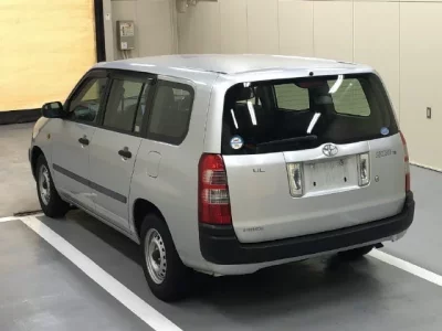 Toyota SUCCEED