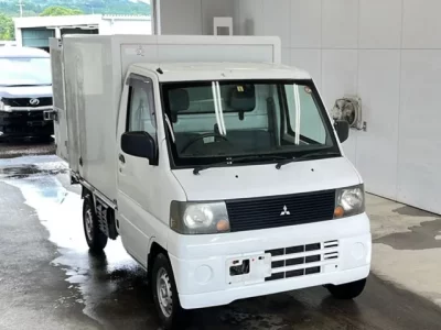 Mitsubishi MINICAB TRUCK
