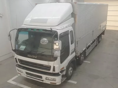 Isuzu TRUCK