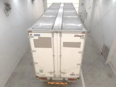 Isuzu TRUCK
